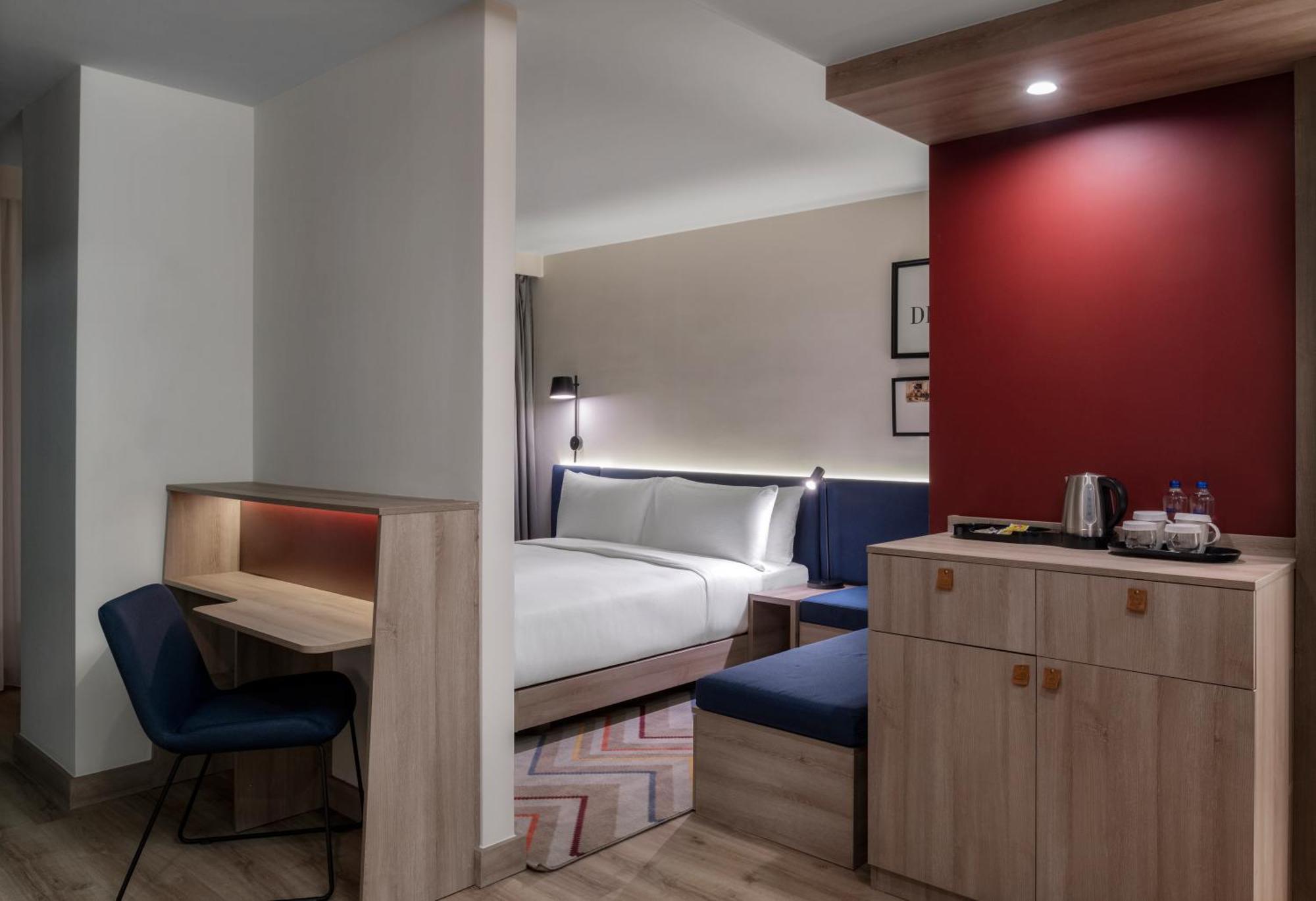 Hotel Hampton By Hilton Merter 3*